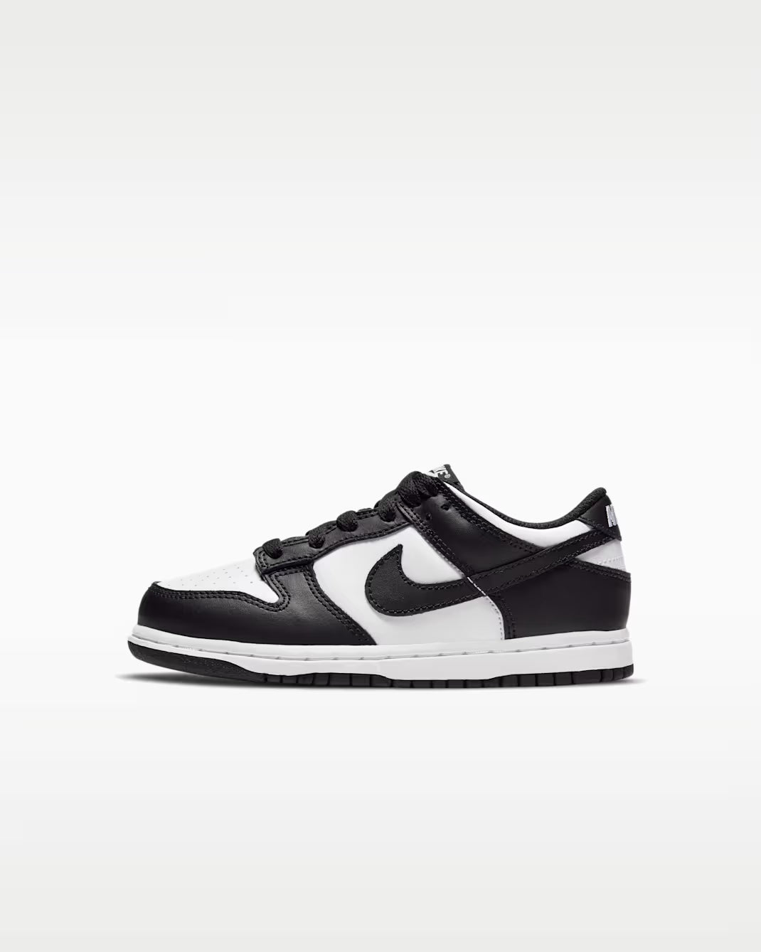 Nike Dunk Low 'Panda'