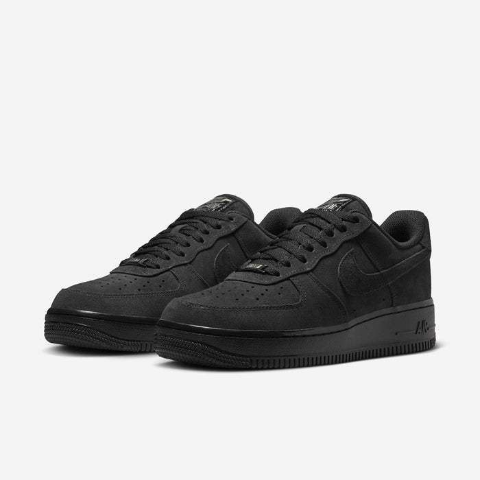 Nike Air Force 1 07 Triple Black